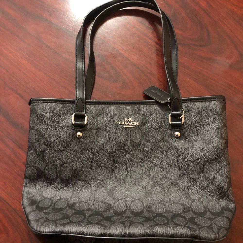 Coach tote and matching wallet